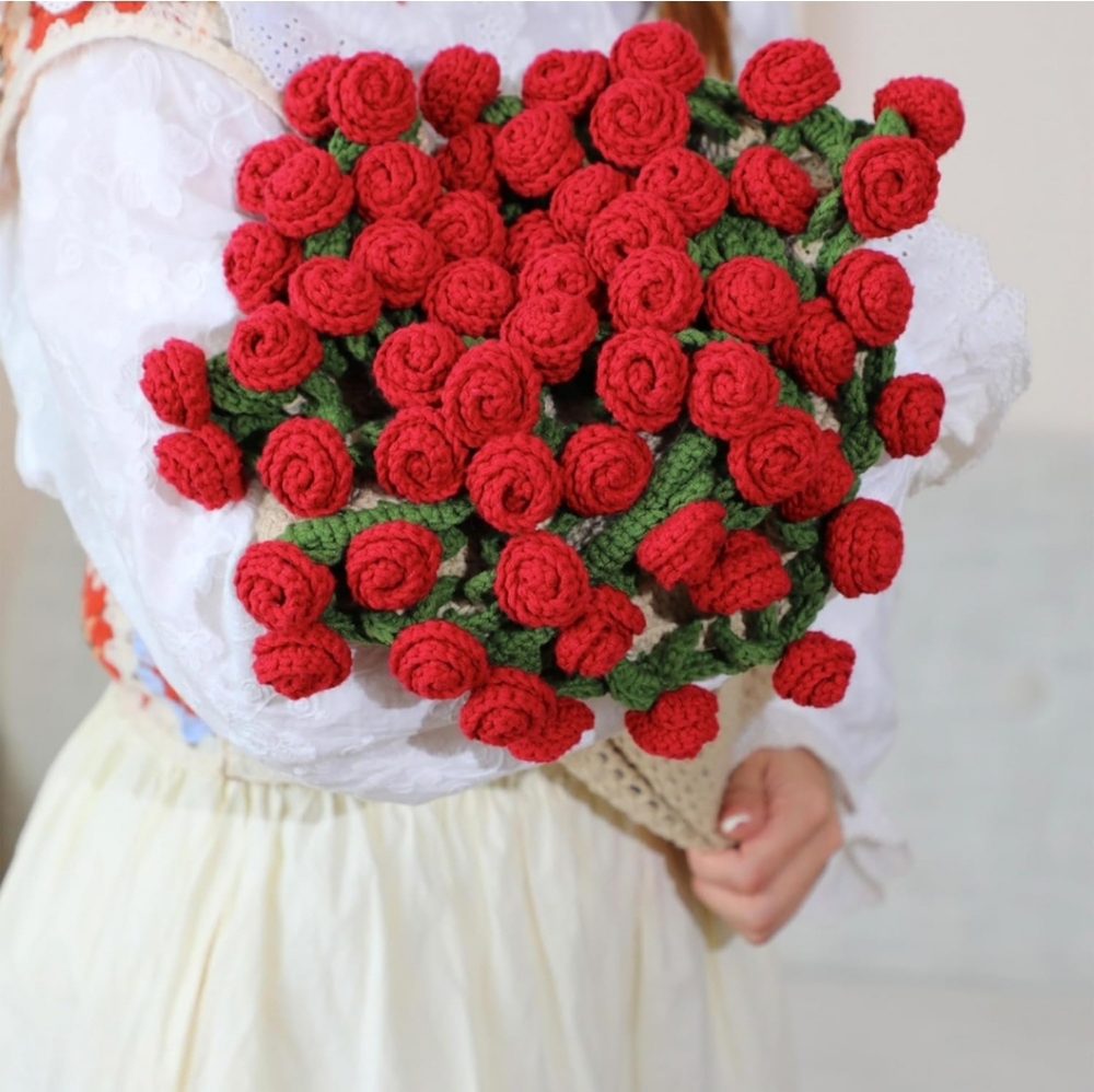 Crocheted Rose Bouquet Throw